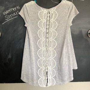 Women’s shirt